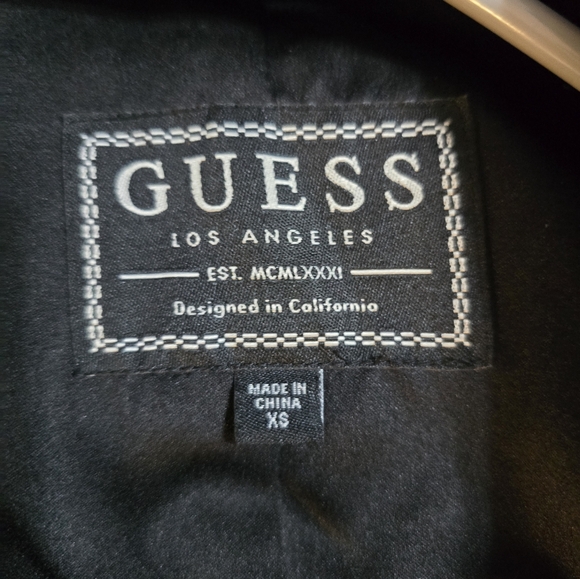Guess trench coat - Picture 9 of 9